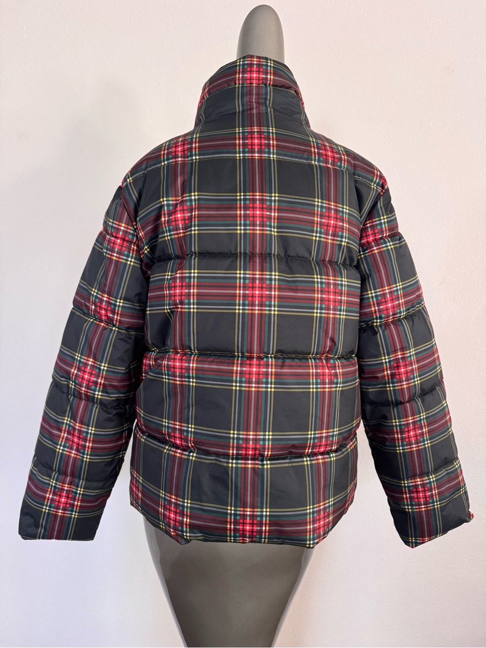 J.Crew Tartan Plaid Puffer Jacket Size S Black Red Gold Snap Zip - Picture 4 of 11
